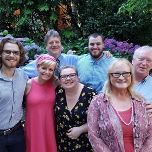 Meet your Posher, Casey